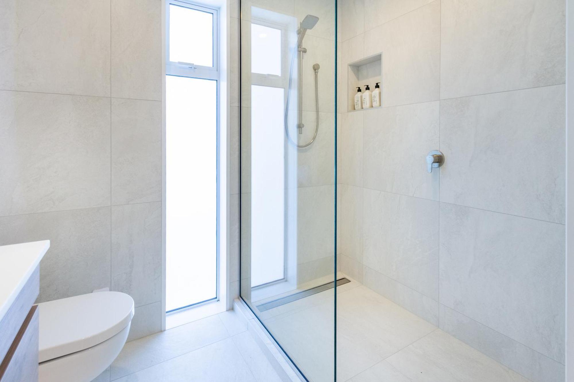 Luxury Beachside Living Elegant 3-Bedroom Haven Christchurch Zewnętrze zdjęcie